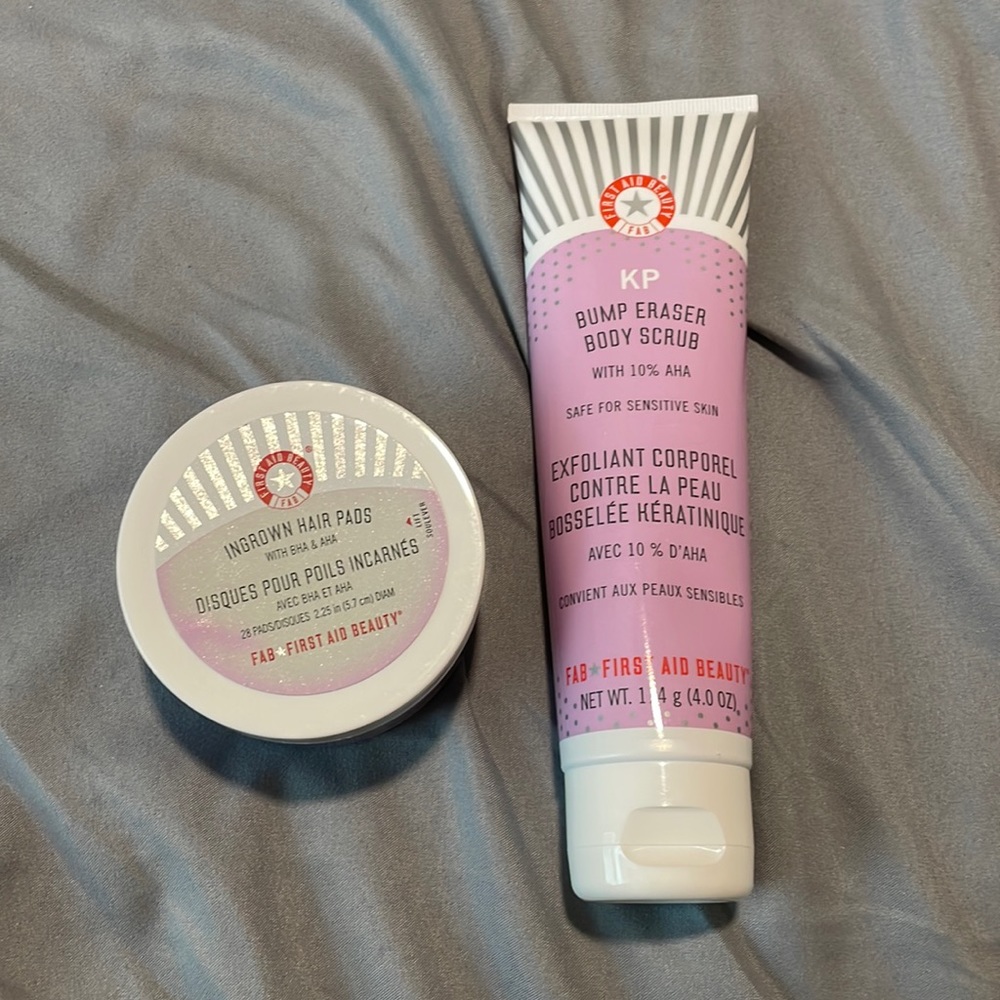 Brand New First Aid Beauty Duo. Bump Eraser and Pads.